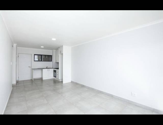 2 BEDROOM APARTMENT FOR SALE IN HAYFIELDS